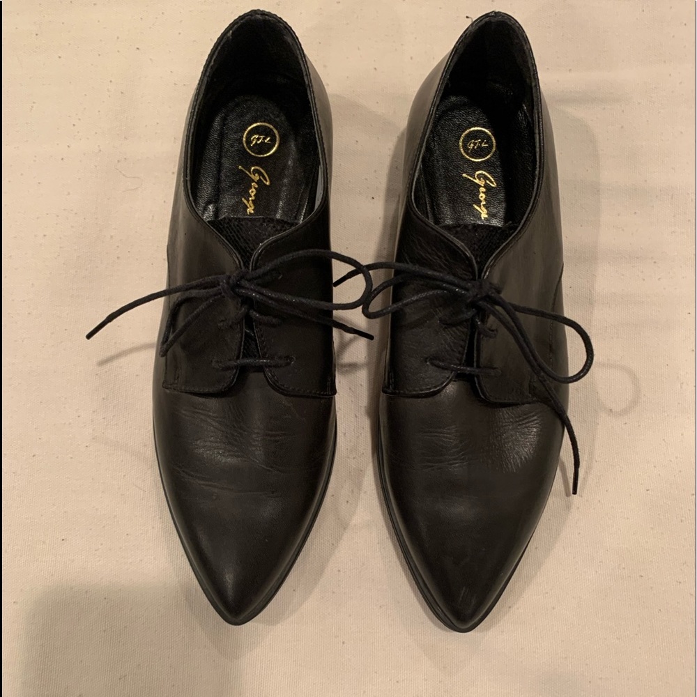 EUC, Italian leather, pointed toe, tie oxfords